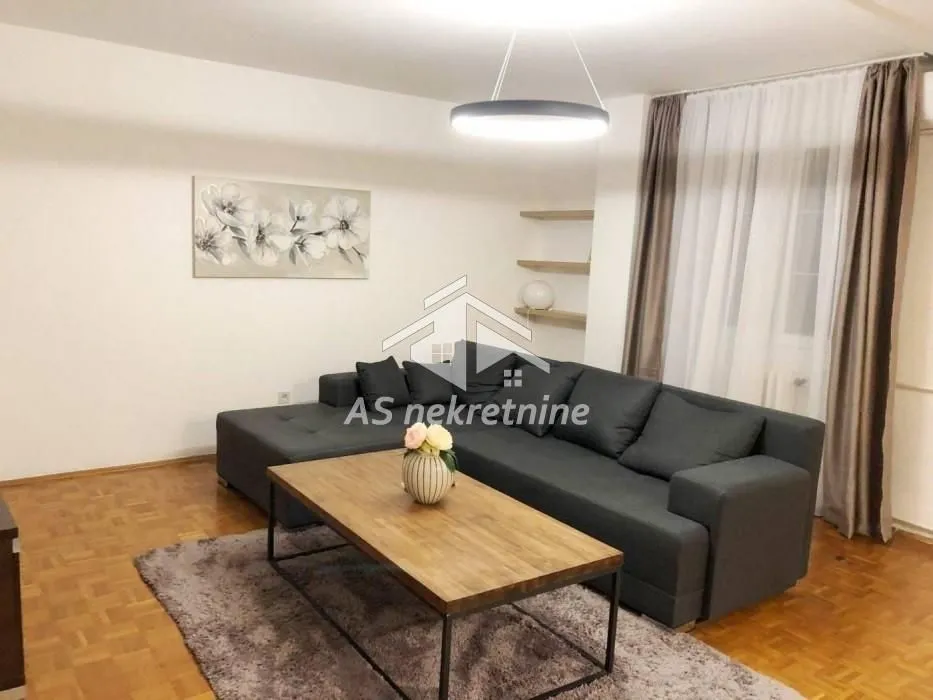 Izdavanje, dvosoban stan, 57m², Novi Beograd Blok 28, Novi Beograd Sve Podlokacije