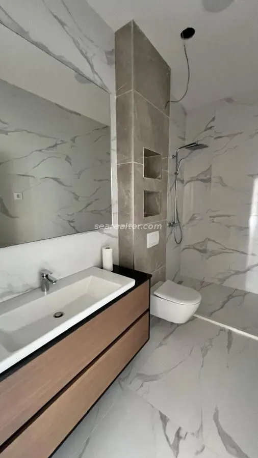 Prodaja, kuća, 200m², Tivat, Crna Gora