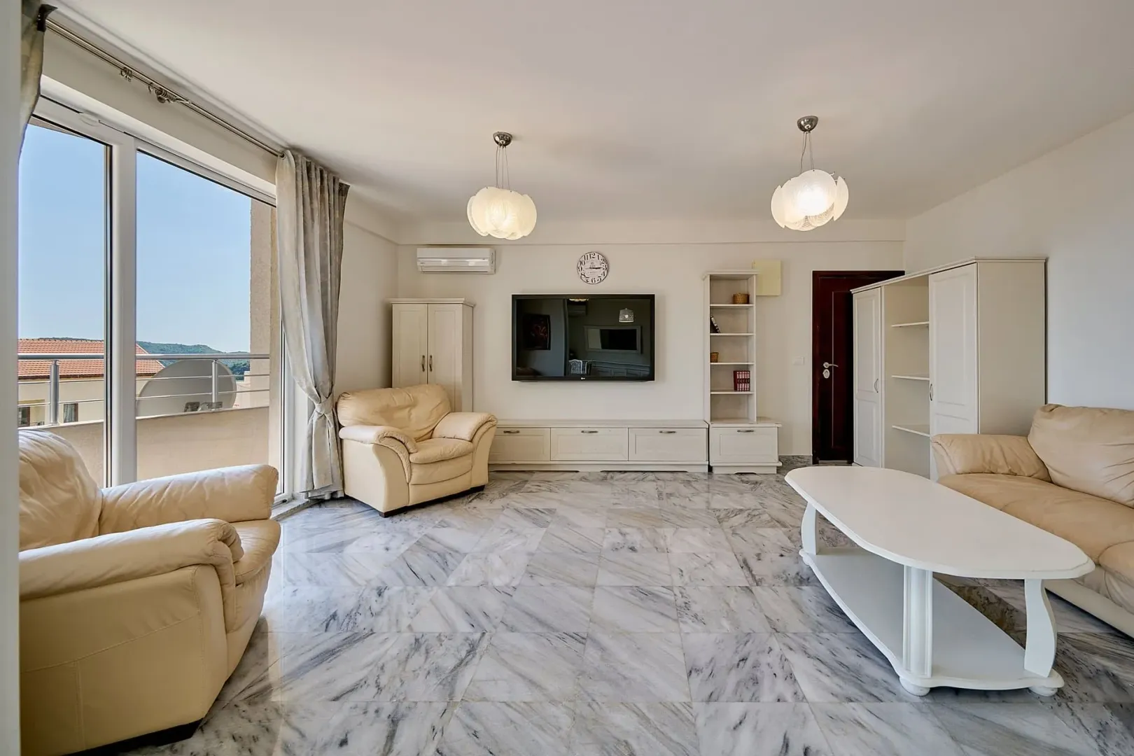 Sale, four bedroom apartment, 113m², Bečići, Budva
