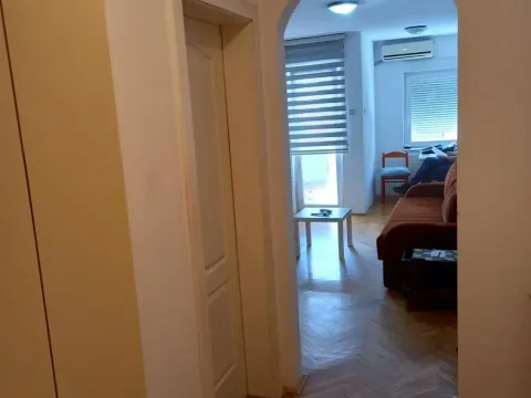 Sale, two bedroom apartment, 45m², Adamovićevo Naselje, Novi Sad Sve Podlokacije - image 2