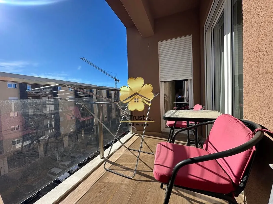 Izdavanje, dvosoban stan, 72m², New City, Podgorica