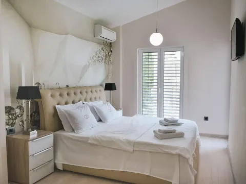 Prodaja, kuća, 267m², Dobrota, Kotor - image 9