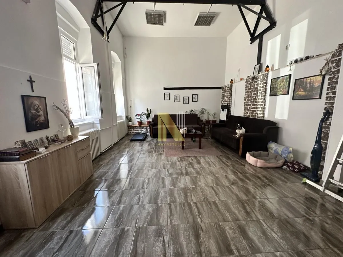 Prodaja, jednosoban stan, 58m², Centar, Novi Sad