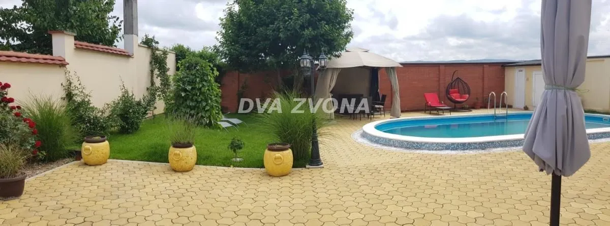 Prodaja, kuća, 254m², Veternik, Novi Sad Sve Podlokacije