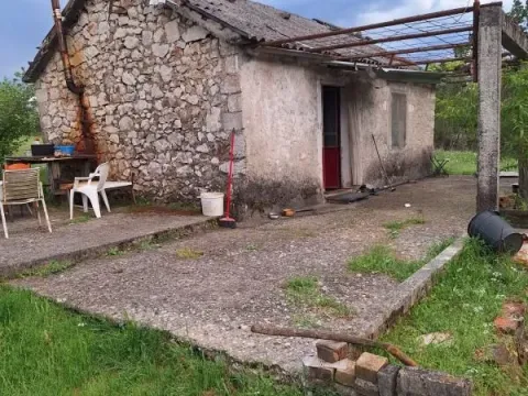 Prodaja, kuća, 40m², Danilovgrad, Crna Gora - image 1