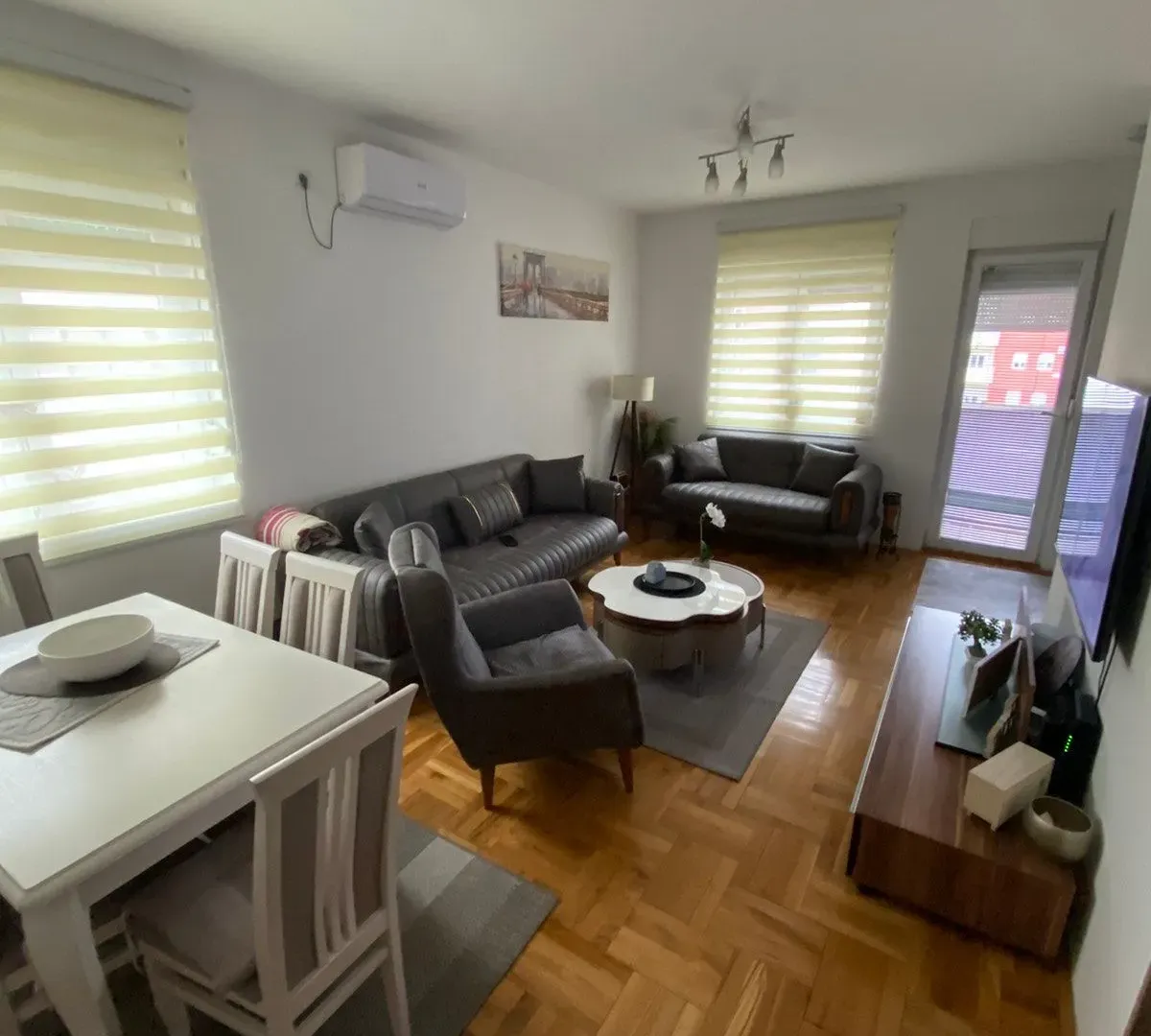 Prodaja, dvosoban stan, 49m², Ljubović, Podgorica