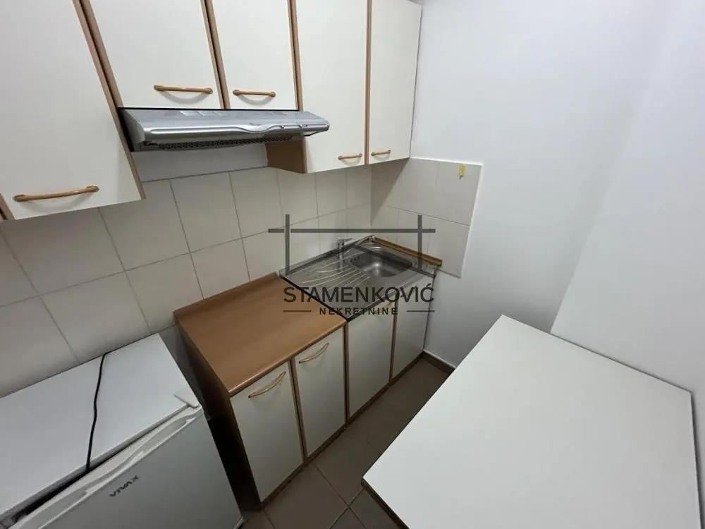Prodaja, jednosoban stan, 46m², Bulevar Oslobodjenja, Novi Sad Sve Podlokacije