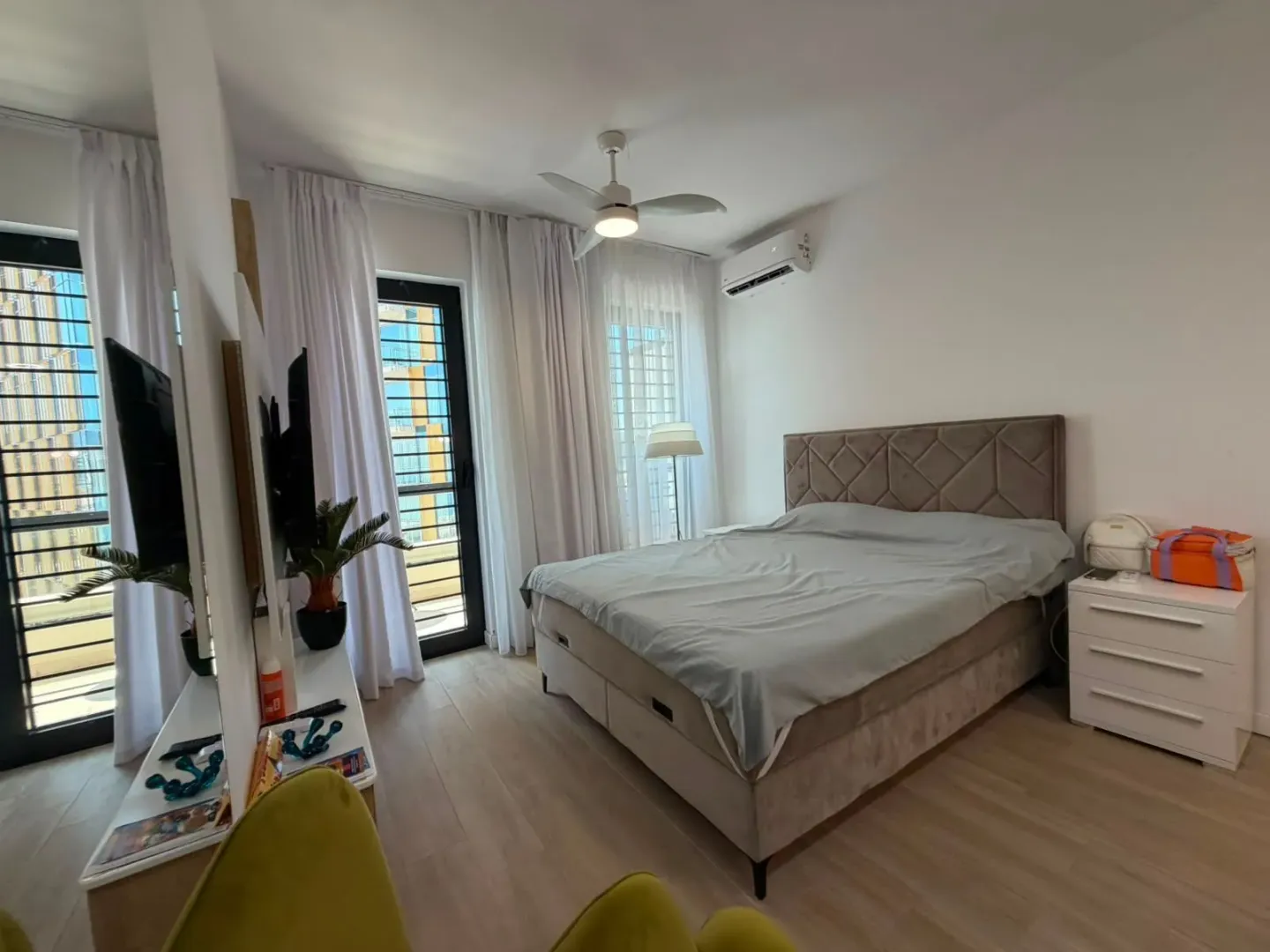 Prodaja, garsonjera, 27m², Bečići, Budva