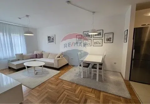 Izdavanje, jednosoban stan, 51m², Tuški Put, Podgorica - image 2