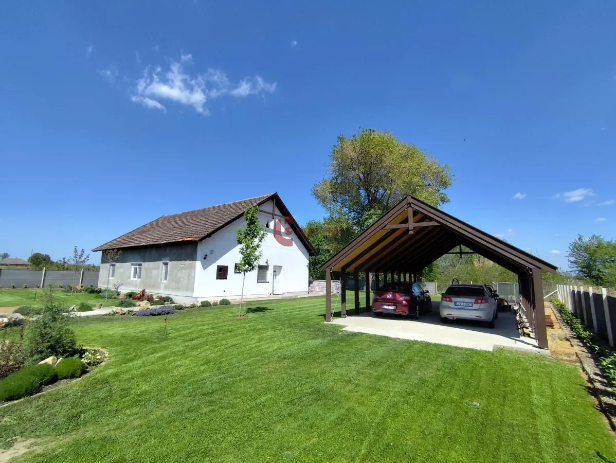 Prodaja, kuća, 163m², Bački Vinogradi, Subotica