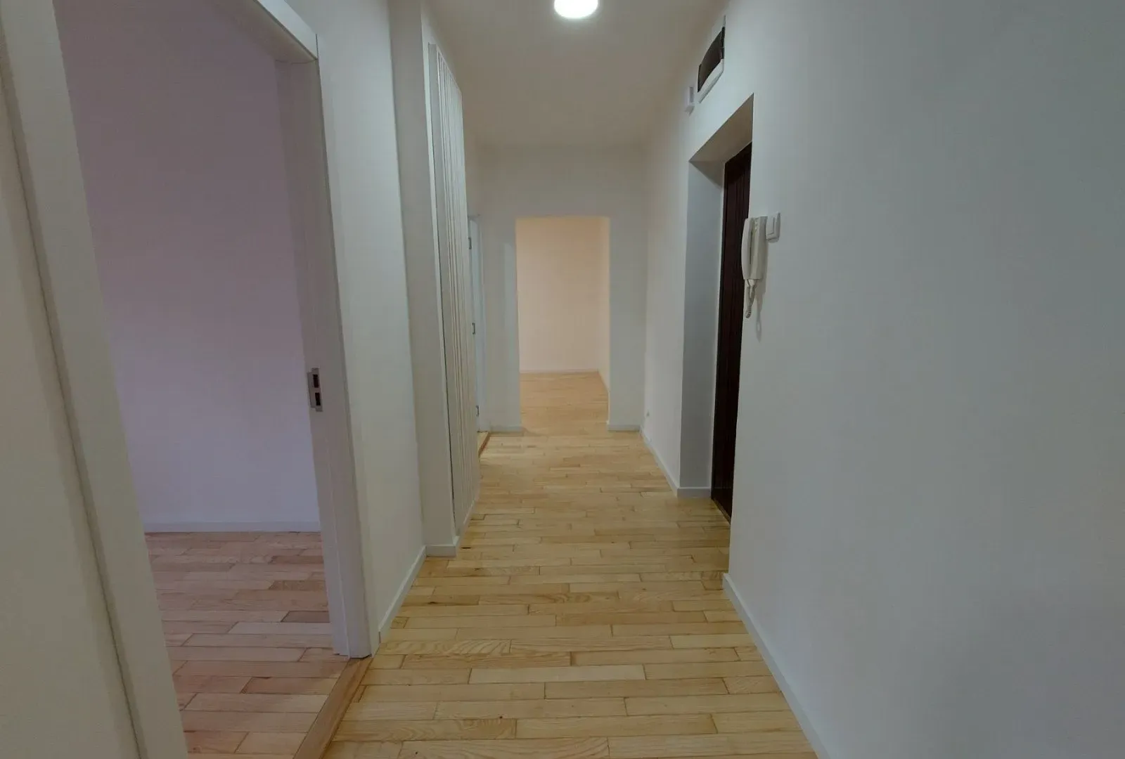 Prodaja, trosoban stan, 51m², Rotkvarija, Novi Sad Sve Podlokacije