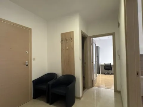 Izdavanje, dvosoban stan, 75m², City Kvart, Podgorica - image 5