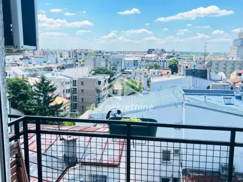 Izdavanje, dvosoban stan, 66m², Slavija, Vračar Sve Podlokacije - image 11