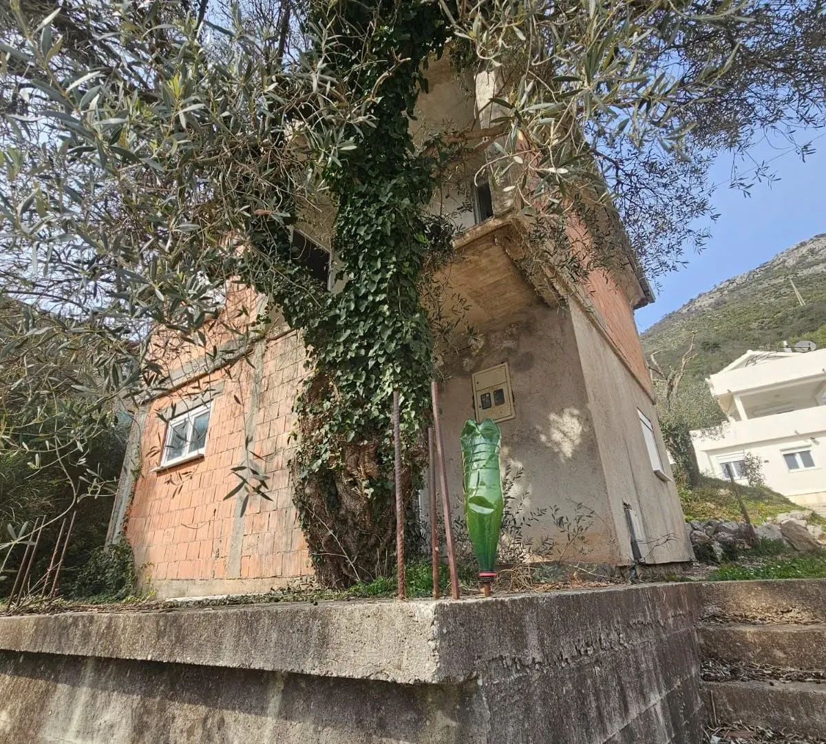 Prodaja, kuća, 74m², Šušanj, Bar