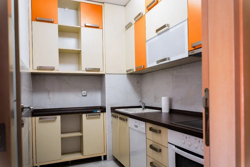 Rent, office space, 52m², Preko Morače, Podgorica