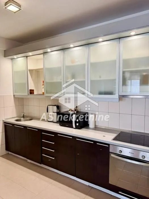 Rent, three bedroom apartment, 87m², Novi Beograd Blok 63, Novi Beograd Sve Podlokacije