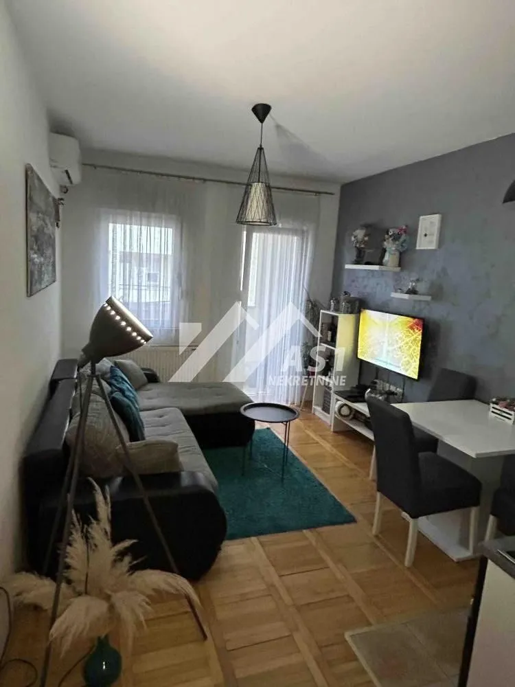 Izdavanje, stan, 25m², Podbara, Novi Sad Sve Podlokacije