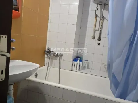 Prodaja, trosoban stan, 84m², Julino Brdo, Beograd - image 7