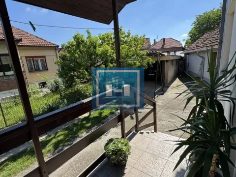 Sale, house, 200m², Centar, Ćuprija - image 17