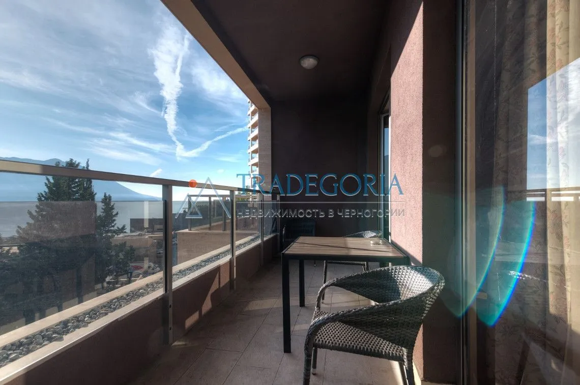 Prodaja, trosoban stan, 104m², Budva, Crna Gora