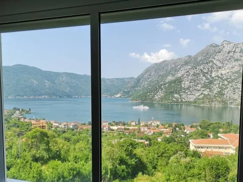 Sale, house, 223m², Risan, Kotor - image 7