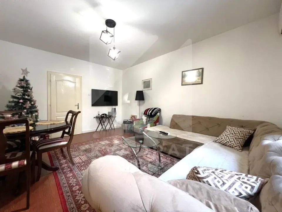Izdavanje, jednosoban stan, 50m², Centar, Podgorica