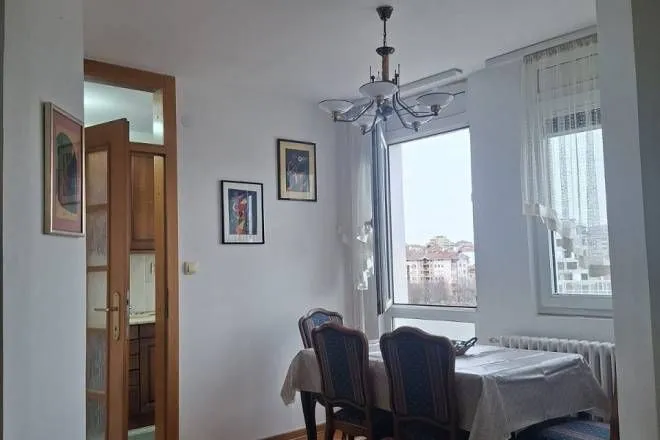 Prodaja, dvosoban stan, 55m², Banovo Brdo, Beograd