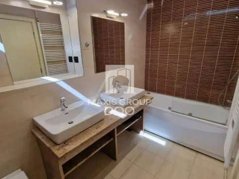 Izdavanje, četvorosoban stan, 148m², Savski Venac, Beograd - image 15