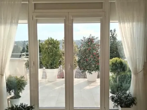 Prodaja, trosoban stan, 135m², Voždovačka Crkva, Voždovac Sve Podlokacije - image 2