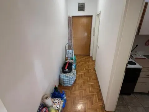 Sale, one bedroom apartment, 35m², Detelinara, Novi Sad Sve Podlokacije - image 3