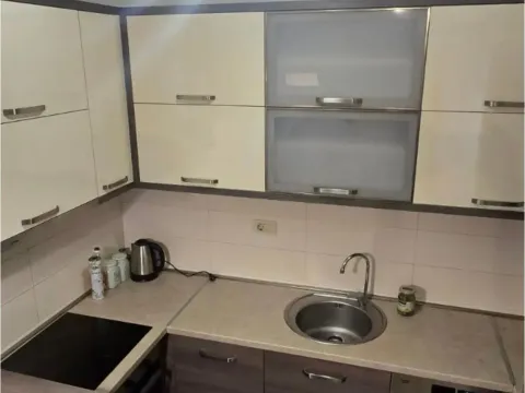 Izdavanje, jednosoban stan, 45m², City Kvart, Podgorica - image 6