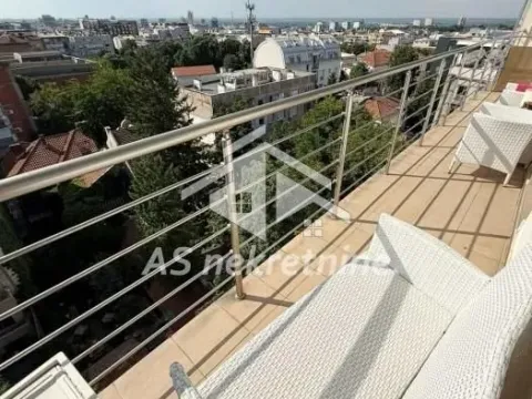 Izdavanje, trosoban stan, 73m², Vračar Sve Podlokacije, Beograd - image 21