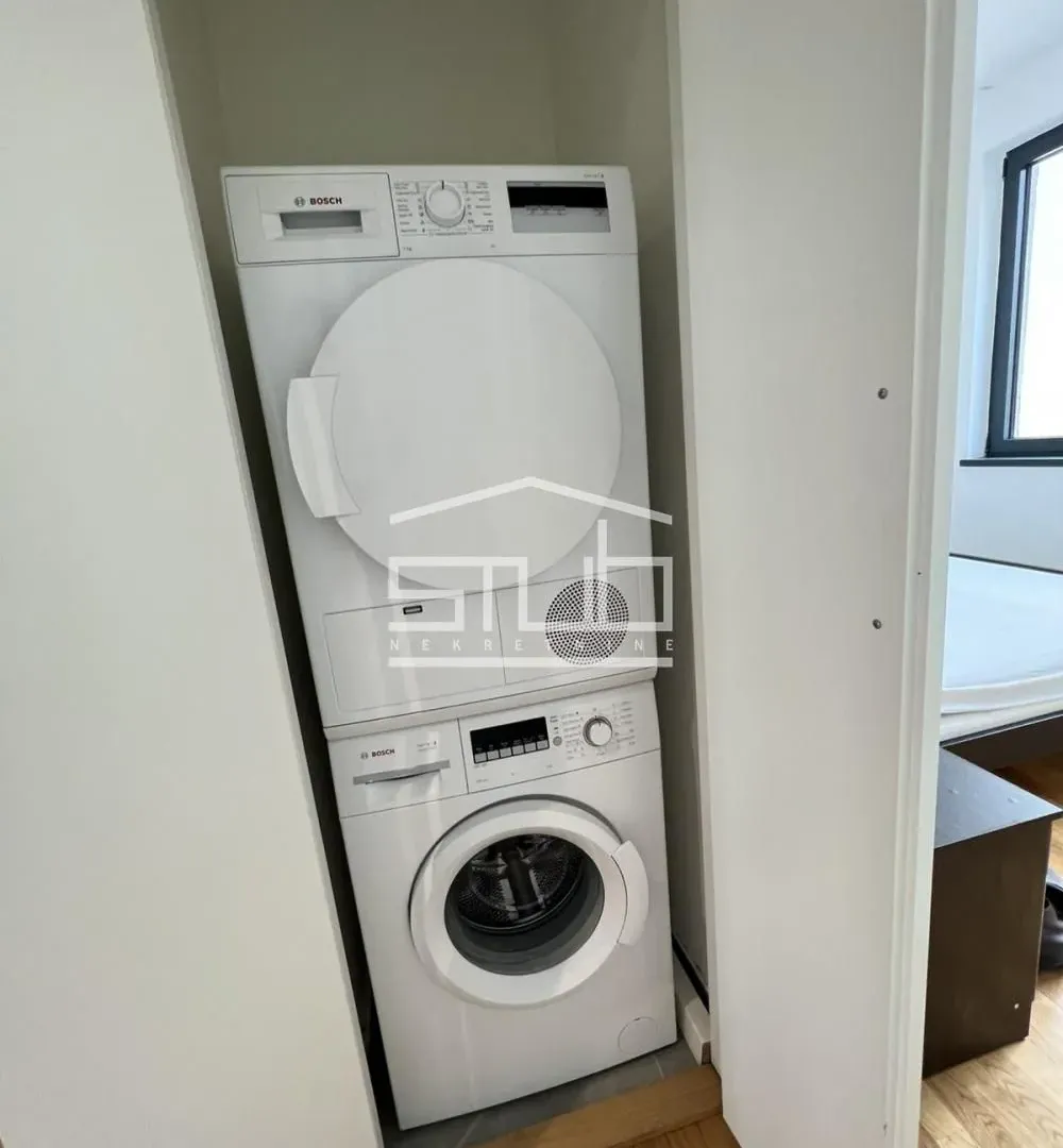 Rent, four bedroom apartment, 88m², Savski Venac, Beograd