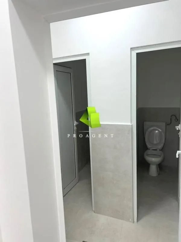 Rent, office space, 50m², Medijana, Niš
