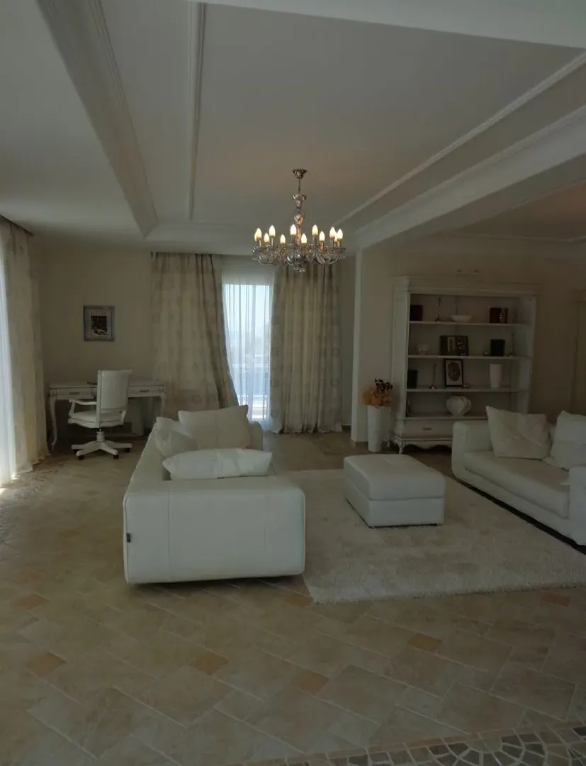 Sale, house, 400m², Dobra Voda, Bar