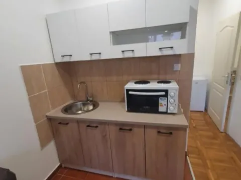 Rent, studio apartment, 27m², Sajmište, Novi Sad - image 9