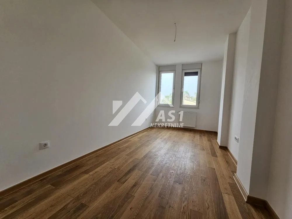 Izdavanje, dvosoban stan, 60m², Telep, Novi Sad Sve Podlokacije