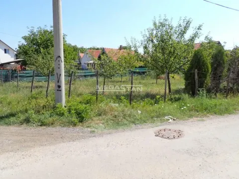 Zemljište in Obrenovac