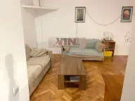 Izdavanje, dvosoban stan, 50m², Vukov Spomenik, Zvezdara Sve Podlokacije - image 1