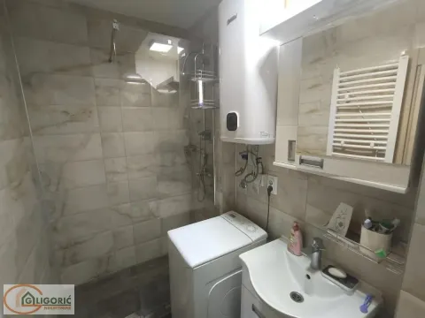 Prodaja, dvosoban stan, 52m², Karaburma, Palilula Sve Podlokacije - image 8