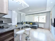 Daily-rent, one bedroom apartment, 47m², Budva, Crna Gora - image 7