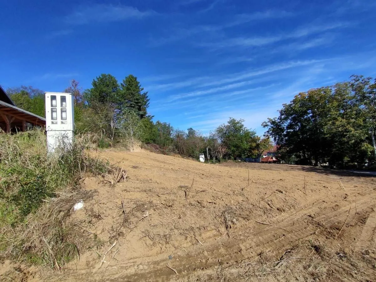 Prodaja, plac, 500m², Sremska Kamenica, Petrovaradin