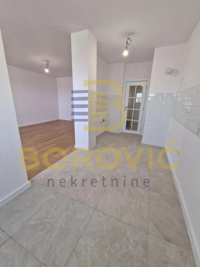 Prodaja, četvorosoban stan, 95m², Novi Beograd Blok 37, Novi Beograd Sve Podlokacije