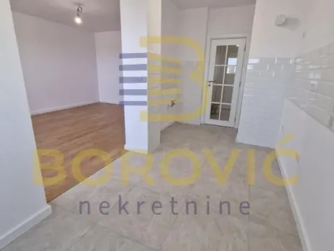 Prodaja, četvorosoban stan, 95m², Novi Beograd Blok 37, Novi Beograd Sve Podlokacije - image 4