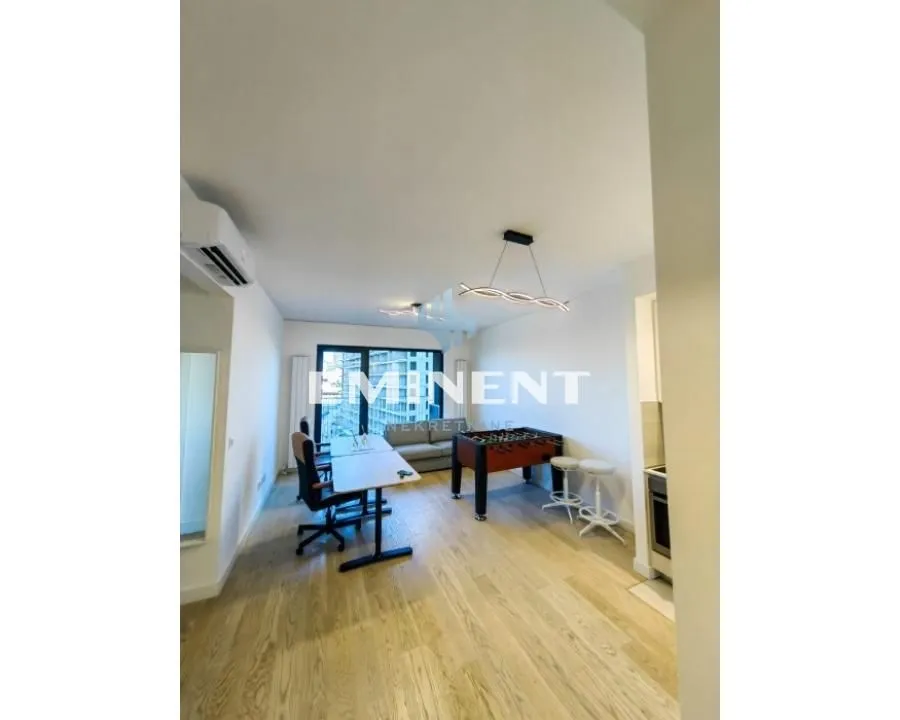 Izdavanje, dvosoban stan, 54m², Savski Venac, Beograd
