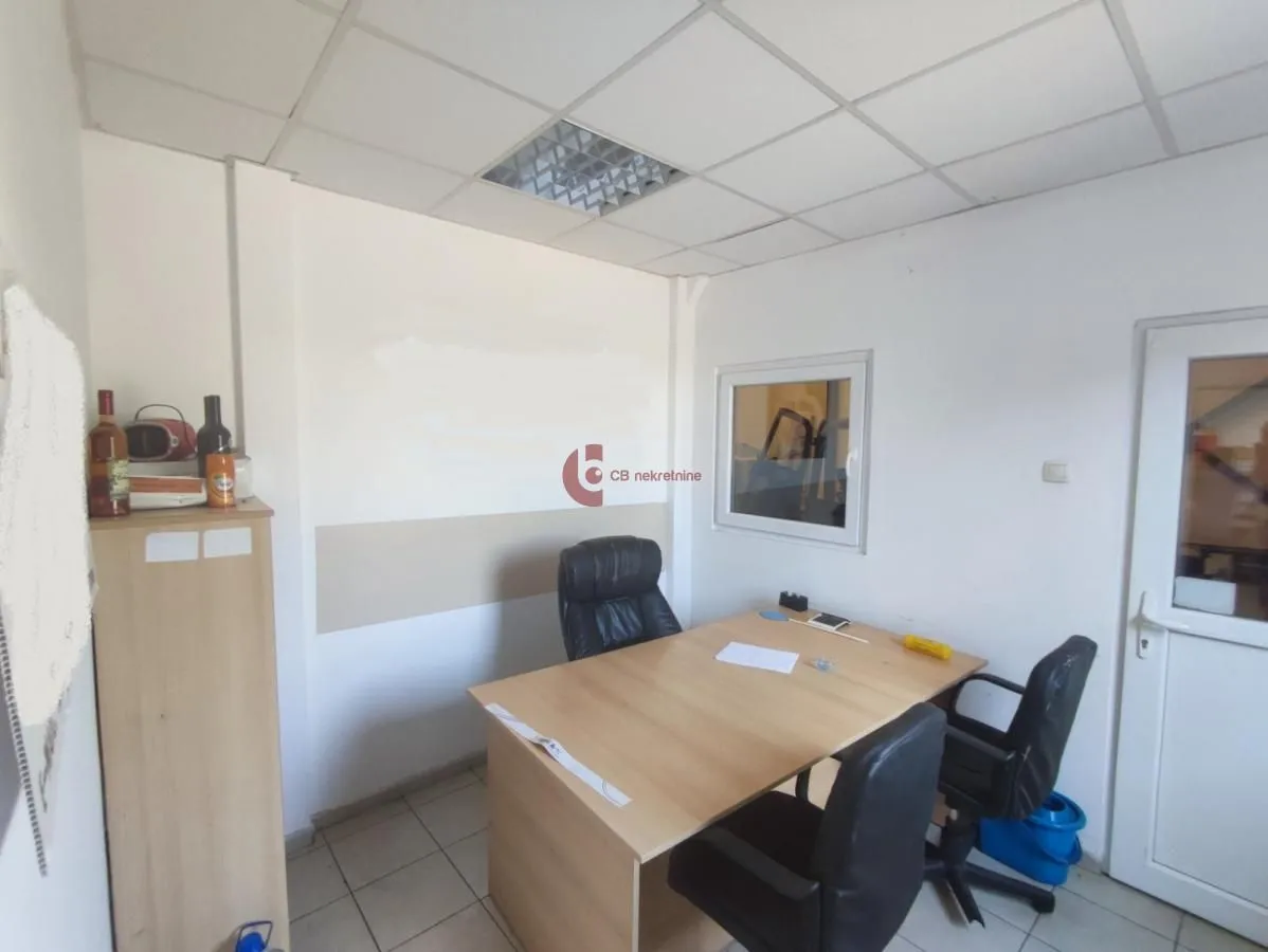 Rent, office space, 665m², Bački Vinogradi, Subotica