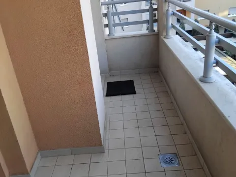 Rent, one bedroom apartment, 50m², City Kvart, Podgorica - image 7