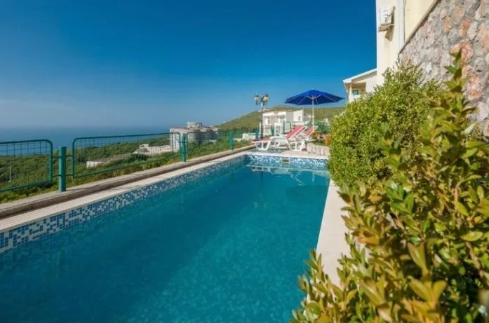 Prodaja, kuća, 106m², Krimovica, Kotor