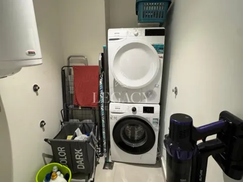 Rent, three bedroom apartment, 108m², Savski Venac, Beograd - image 9