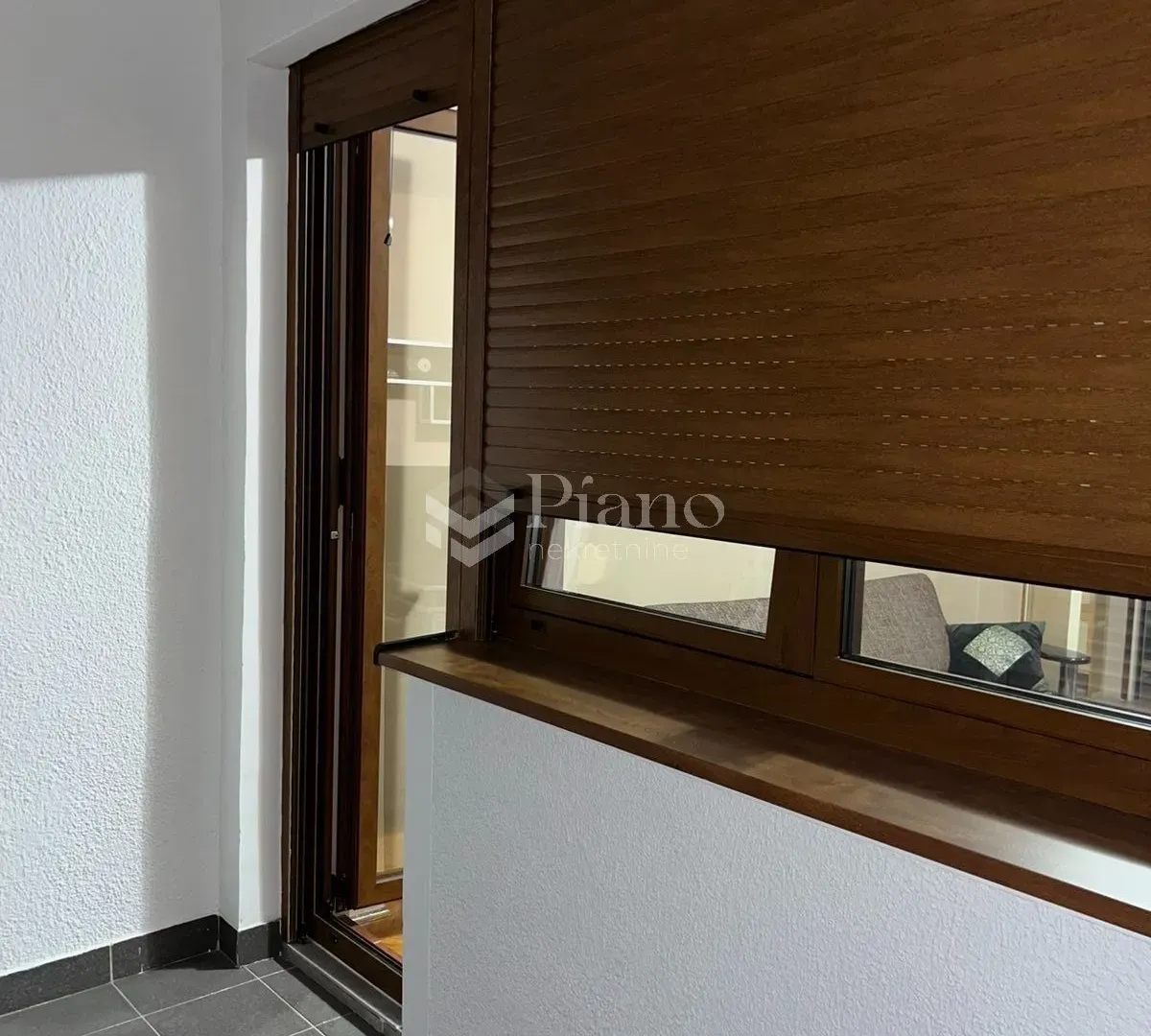 Izdavanje, dvosoban stan, 65m², Zagorič, Podgorica